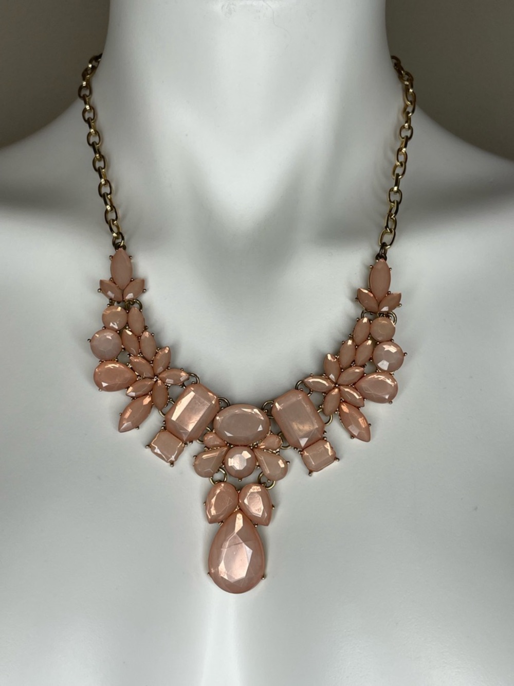 Charming Charlie Blush Pink Faceted Bib Necklace and Matching Earrings